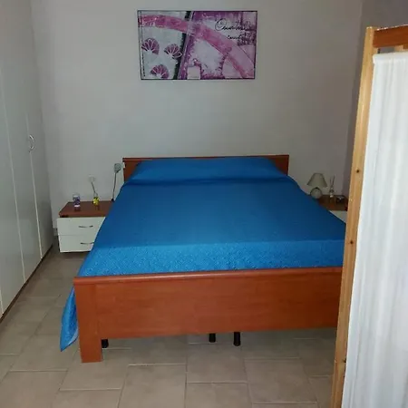 Appartamentino Con Cortile, Centro Storico Сассари