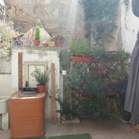 Appartamentino Con Cortile, Centro Storico *